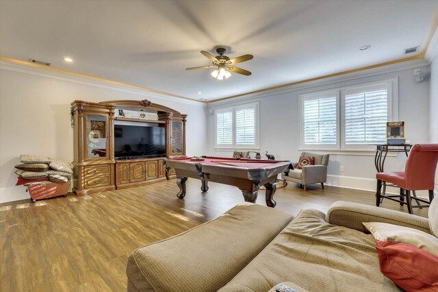 recreation room featuring light hardwood / wood-style floors, crown molding, and pool table