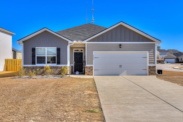 view of front of house featuring a garage