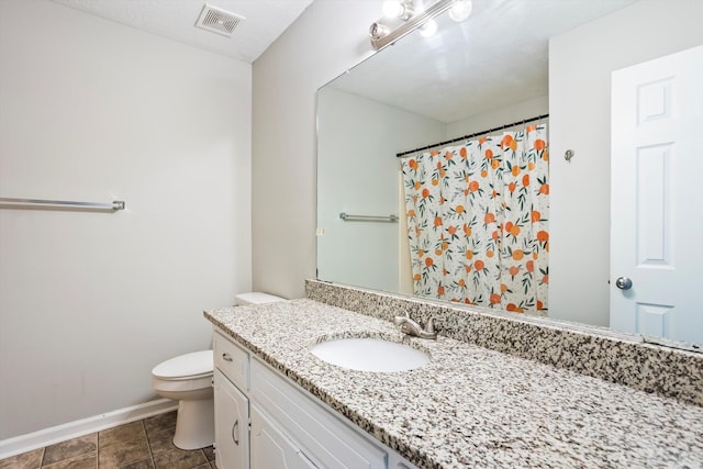 661 Kemper Dr, Evans, GA 30809 - bathroom featuring vanity and a shower with curtain