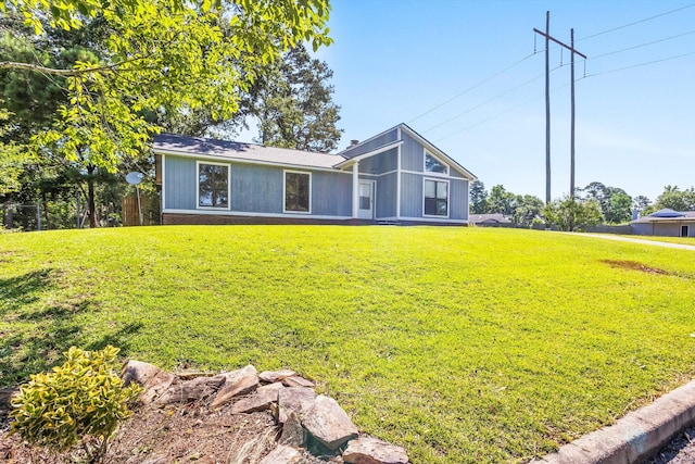 661 Kemper Dr, Evans, GA 30809 - view of front facade with a front lawn