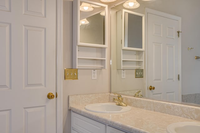 215 Mineral Ct, Evans, GA 30809 - bathroom with double vanity