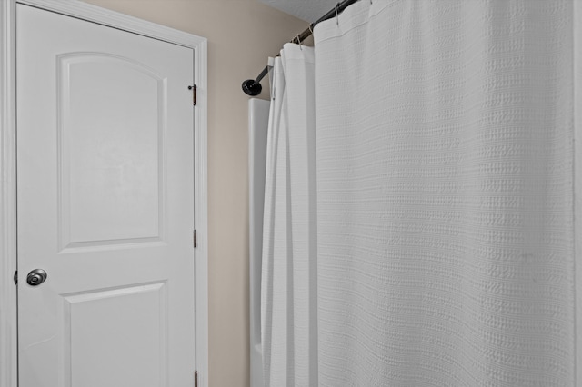 1610 Cedar Hill Dr, Grovetown, GA 30813 - full bath with a shower with shower curtain