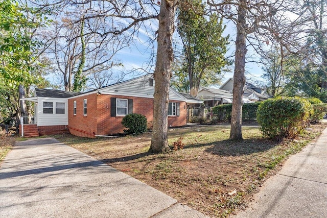 view of front of property