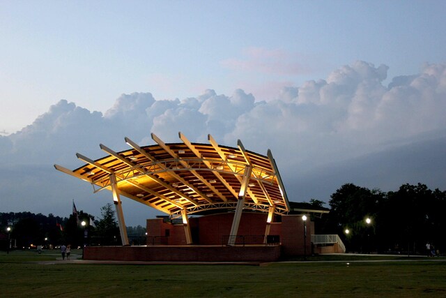 view of water feature