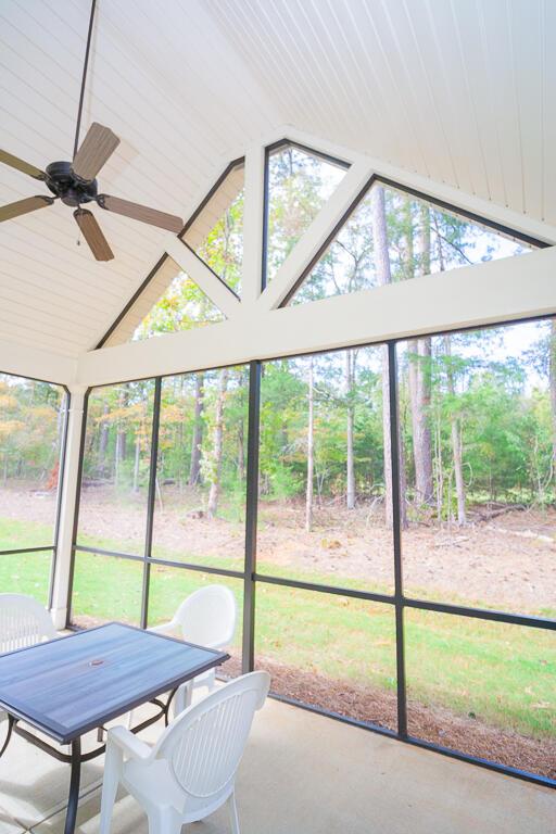 151 Cypress Dr, Mccormick, SC 29835 - sunroom / solarium with vaulted ceiling and ceiling fan
