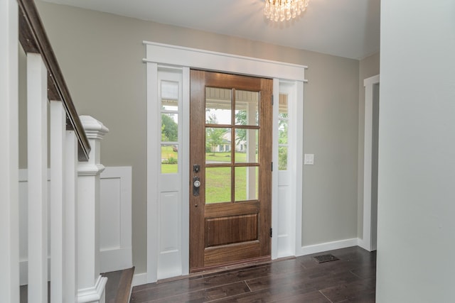 1 Partridge Ct, Aiken, SC 29803 - foyer entrance with dark wood finished floors and a chandelier