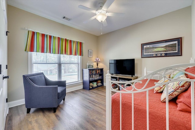 186 Tara Dr, Mccormick, SC 29835 - bedroom featuring visible vents, wood finished floors, baseboards, and ceiling fan
