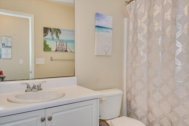 6005 Village W Ln, Graniteville, SC 29829 - bathroom featuring vanity and a shower with curtain