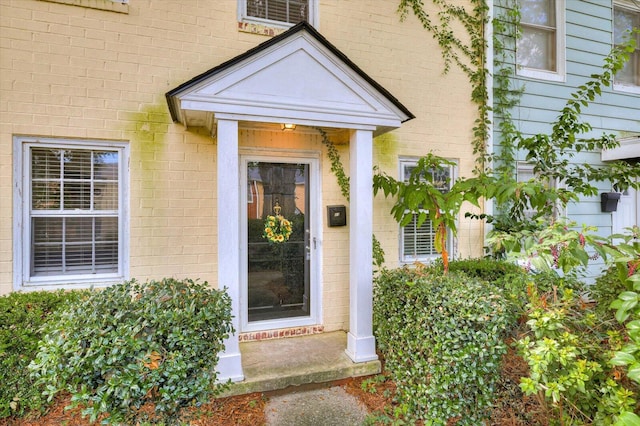 view of entrance to property