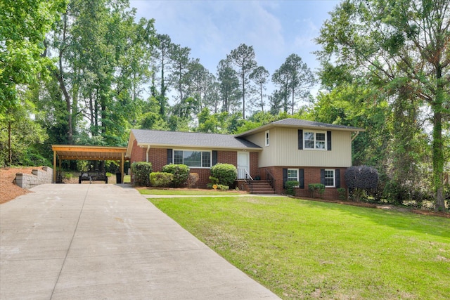 813 Hammond Dr, North Augusta, SC 29841 - split level home with brick siding, concrete driveway, an attached carport, and a front lawn
