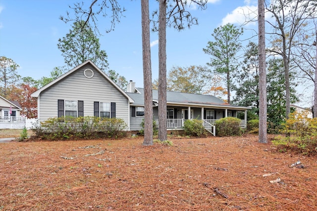 view of front of house featuring a porch