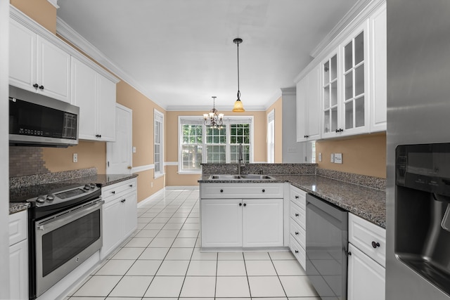 4942 Marble Dr, Evans, GA 30809 - kitchen featuring stainless steel appliances, an inviting chandelier, white cabinetry, and a sink