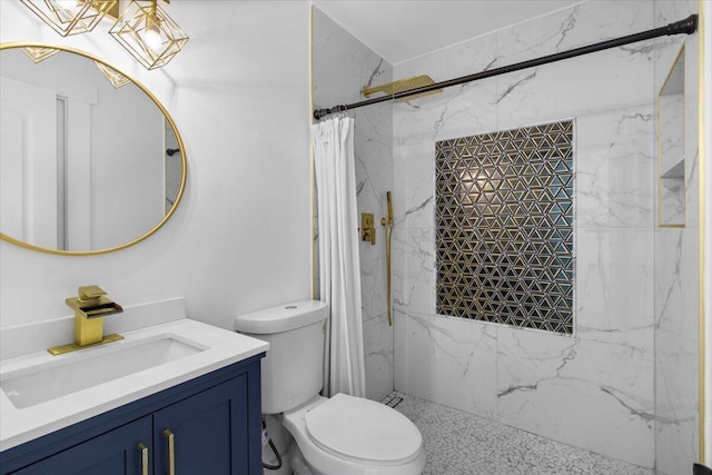 2726 Cardigan Ct, Hephzibah, GA 30815 - full bath featuring a shower with shower curtain, toilet, and vanity