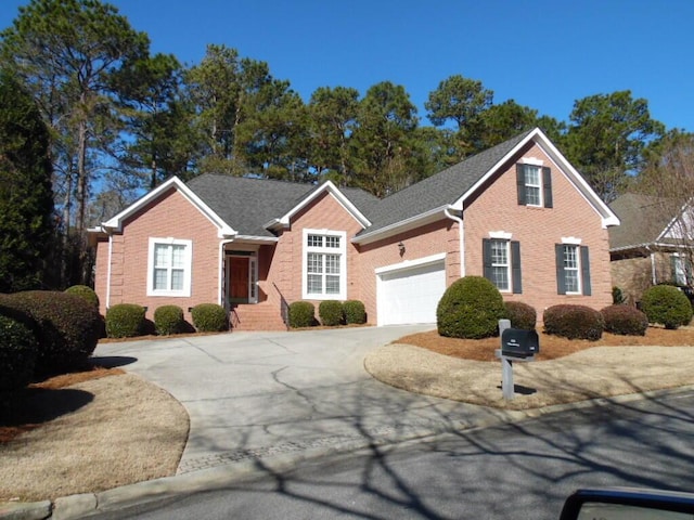 view of front facade featuring a garage