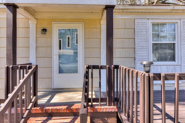 view of property entrance