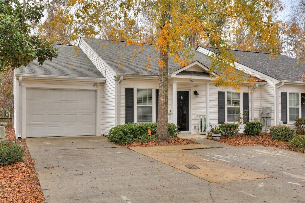 view of front of house featuring a garage