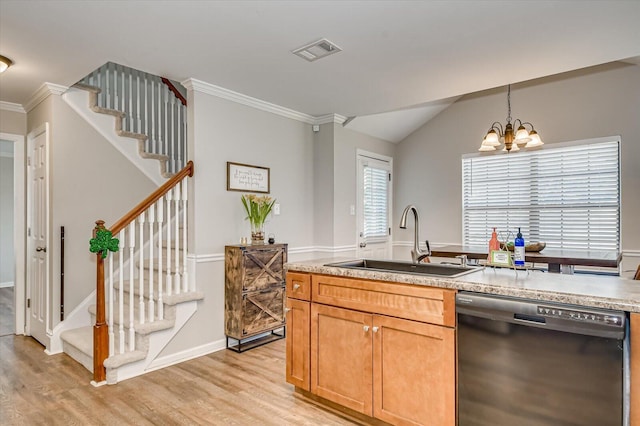 kitchen with visible vents, dishwasher, light wood-type flooring, an inviting chandelier, and a sink