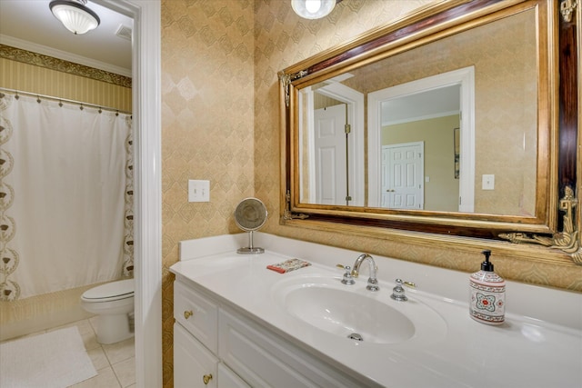 bathroom featuring a shower with curtain, crown molding, vanity, toilet, and wallpapered walls
