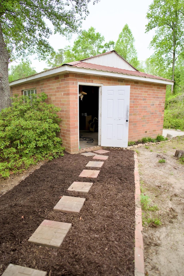 view of outbuilding