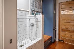 1792 Appleton Rd, Allendale, SC 29810 - bathroom with wood-type flooring and tiled shower