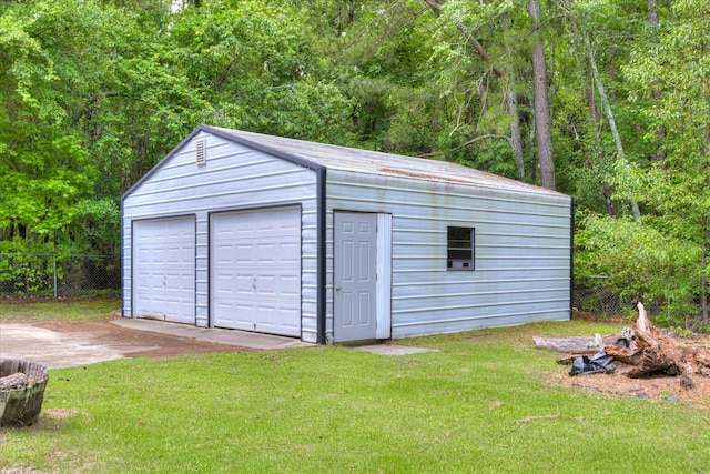 view of detached garage