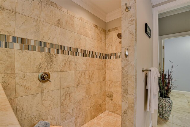 203 Jacque Cir, Mccormick, SC 29835 - bathroom with crown molding, tiled shower, and baseboards