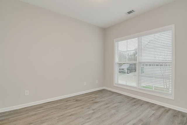 344 Bordeaux Dr, Thomson, GA 30824 - empty room featuring light hardwood / wood-style flooring