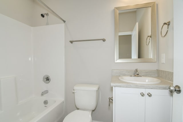 344 Bordeaux Dr, Thomson, GA 30824 - full bathroom with shower / washtub combination, toilet, and vanity