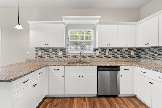 501 Cranberry Cir, Grovetown, GA 30813 - kitchen featuring dishwasher, a peninsula, dark wood-style flooring, and white cabinetry