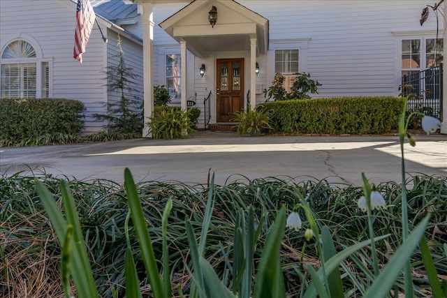 view of entrance to property