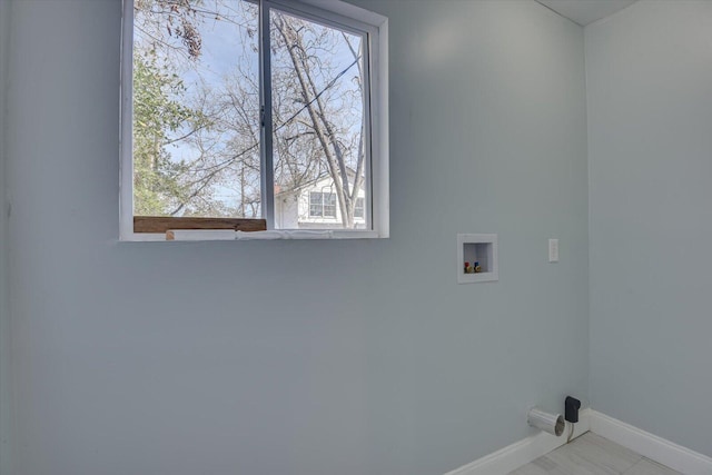 laundry room with washer hookup