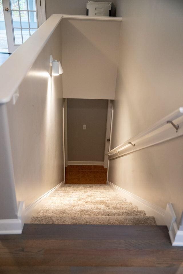 216 Sumter Ln, Mccormick, SC 29835 - staircase featuring baseboards