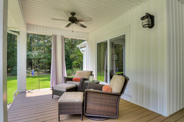 deck featuring ceiling fan