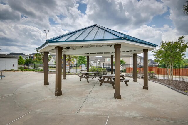 3120 Wayne Dr, Evans, GA 30809 - surrounding community featuring a gazebo