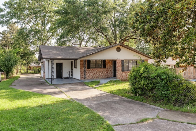 2131 Reedale Ave, Augusta, GA 30906 - single story home with driveway and brick siding