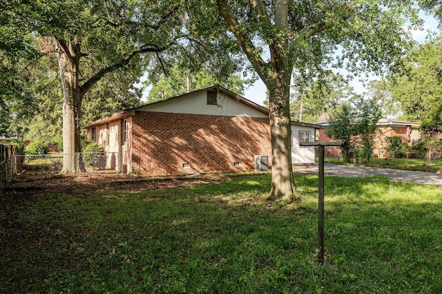 2131 Reedale Ave, Augusta, GA 30906 - view of side of property with crawl space and brick siding