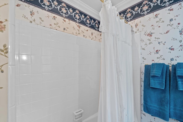 608 Saw Grass Dr, Martinez, GA 30907 - bathroom with wallpapered walls, shower / bath combo with shower curtain, and crown molding