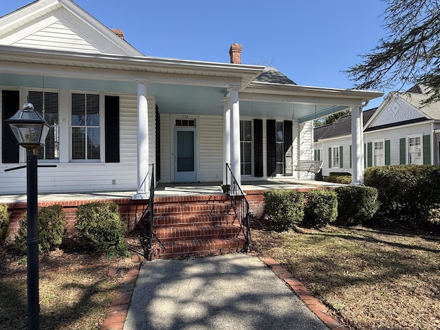 view of front of property with a porch