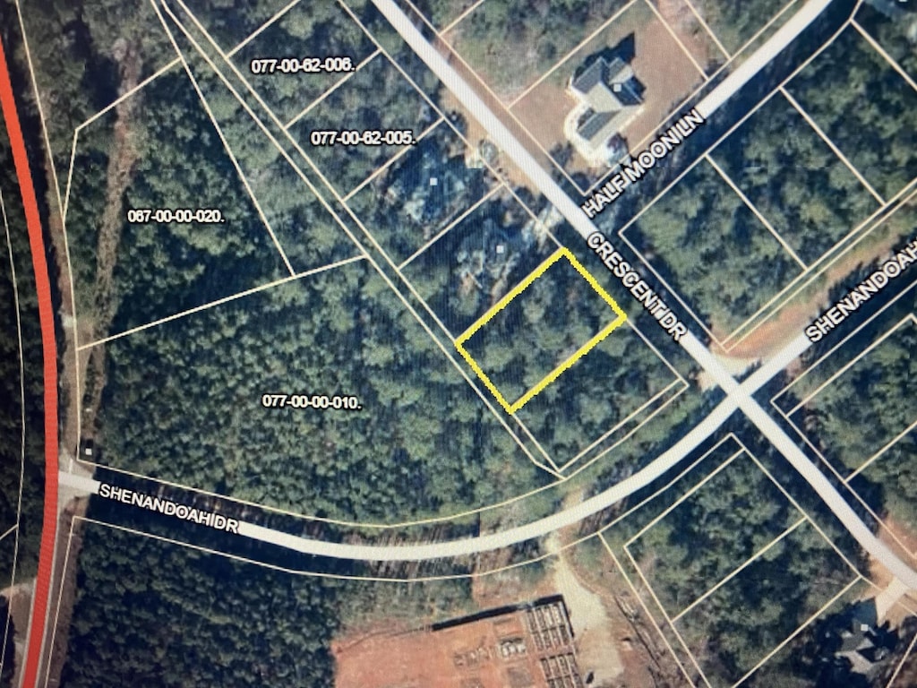 104 Crescent Dr, Mccormick, SC 29835