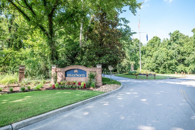 114 Altamaha Dr, North Augusta, SC 29841 - community / neighborhood sign featuring a lawn