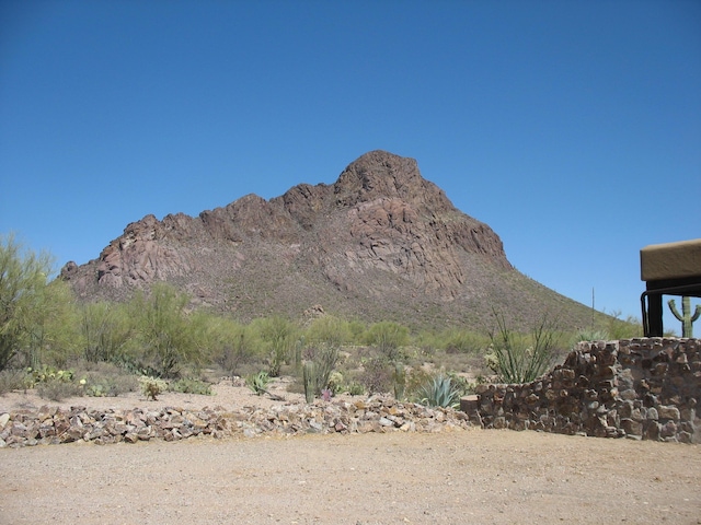 Listing photo 2 for 3053 S Smokin Pistol Way Unit 64, Tucson AZ 85713