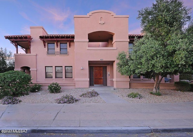 620 E Harvill Dr Unit 103, Tucson AZ, 85705, 2 bedrooms, 2.5 baths condo for sale