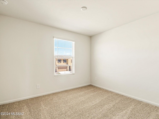 empty room featuring carpet