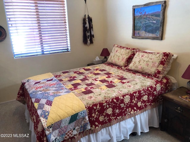 bedroom with carpet flooring