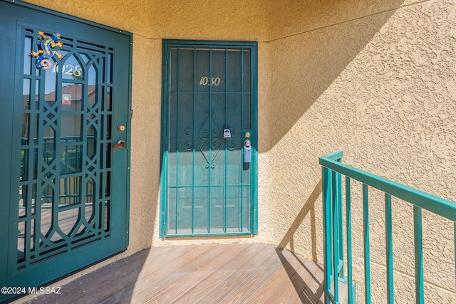 view of doorway to property