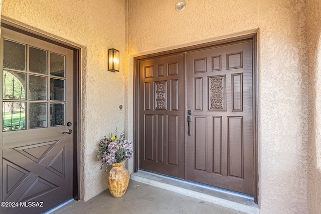 view of entrance to property