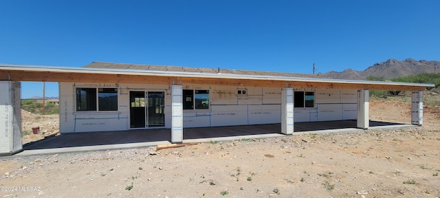 view of front facade with a mountain view