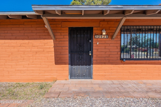 view of property entrance