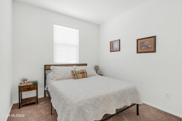 bedroom featuring carpet floors