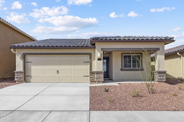 view of front facade with a garage